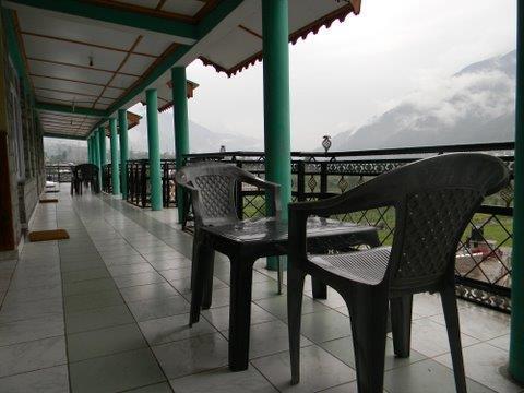 Hotel Him Parvat - Manali (Himachal Pradesh) — Photos 1